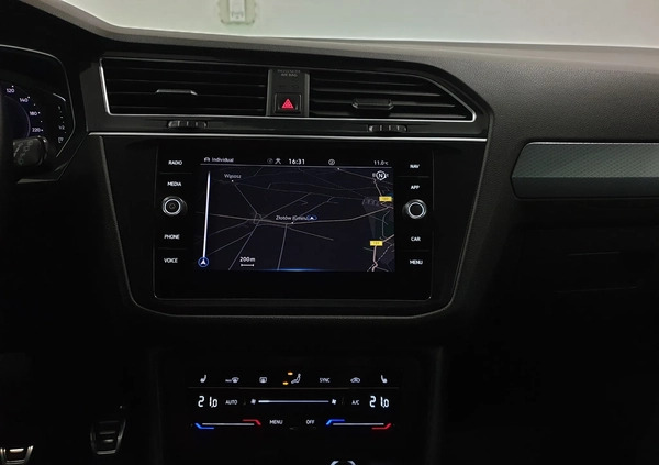Volkswagen Tiguan cena 124999 przebieg: 108000, rok produkcji 2022 z Gdańsk małe 781